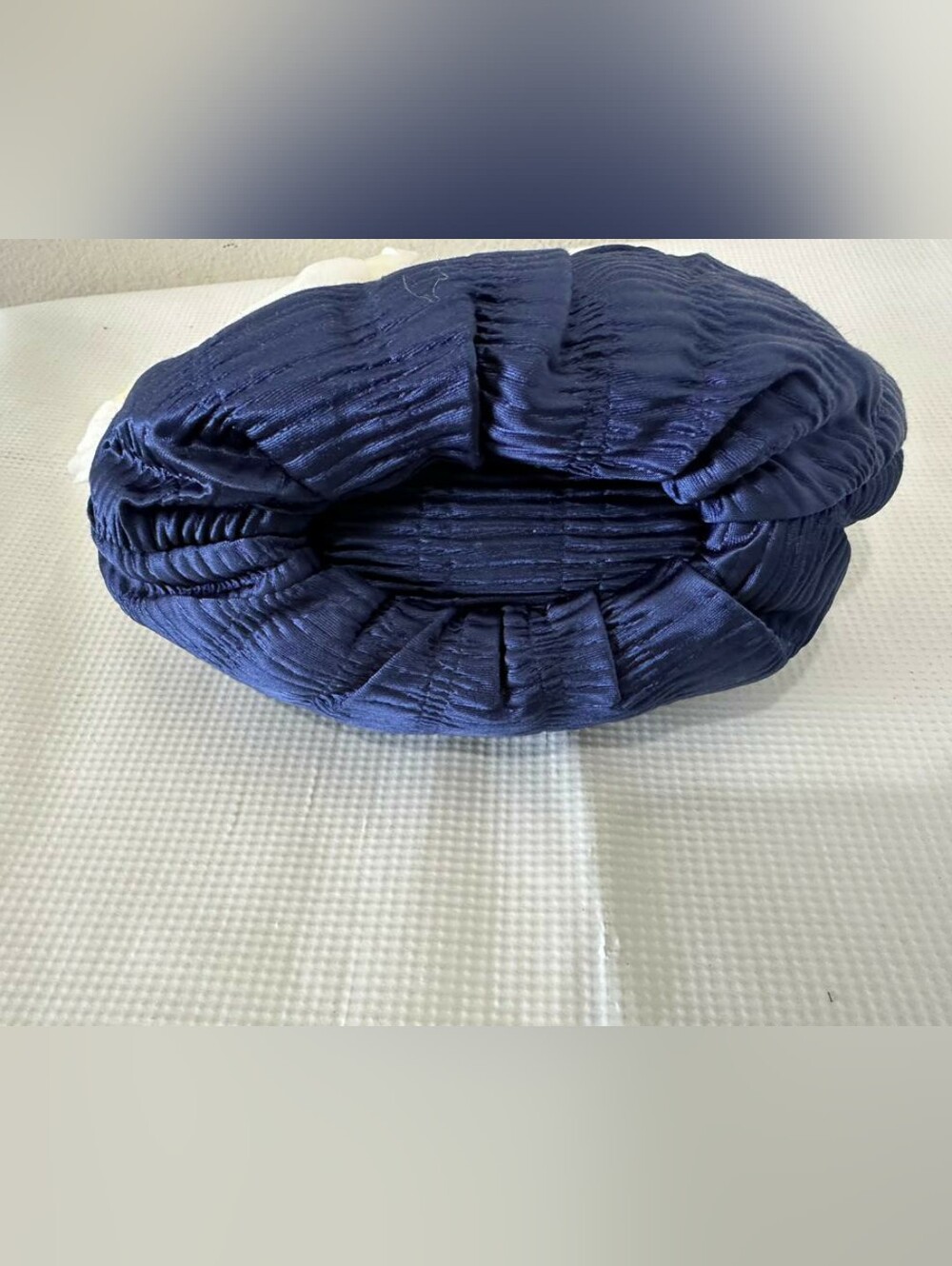 Stunning Navy Blue Ruching Satin Drawstring Crossbody Clutch Evening Purse - Picture 5 of 8